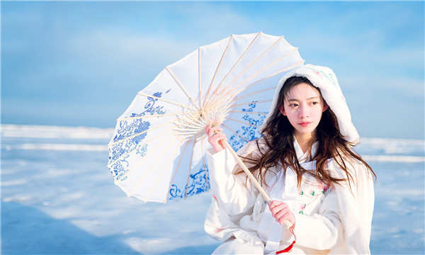 册亨试管代怀生子多少钱一个？助孕之路的费用分析与方案选择